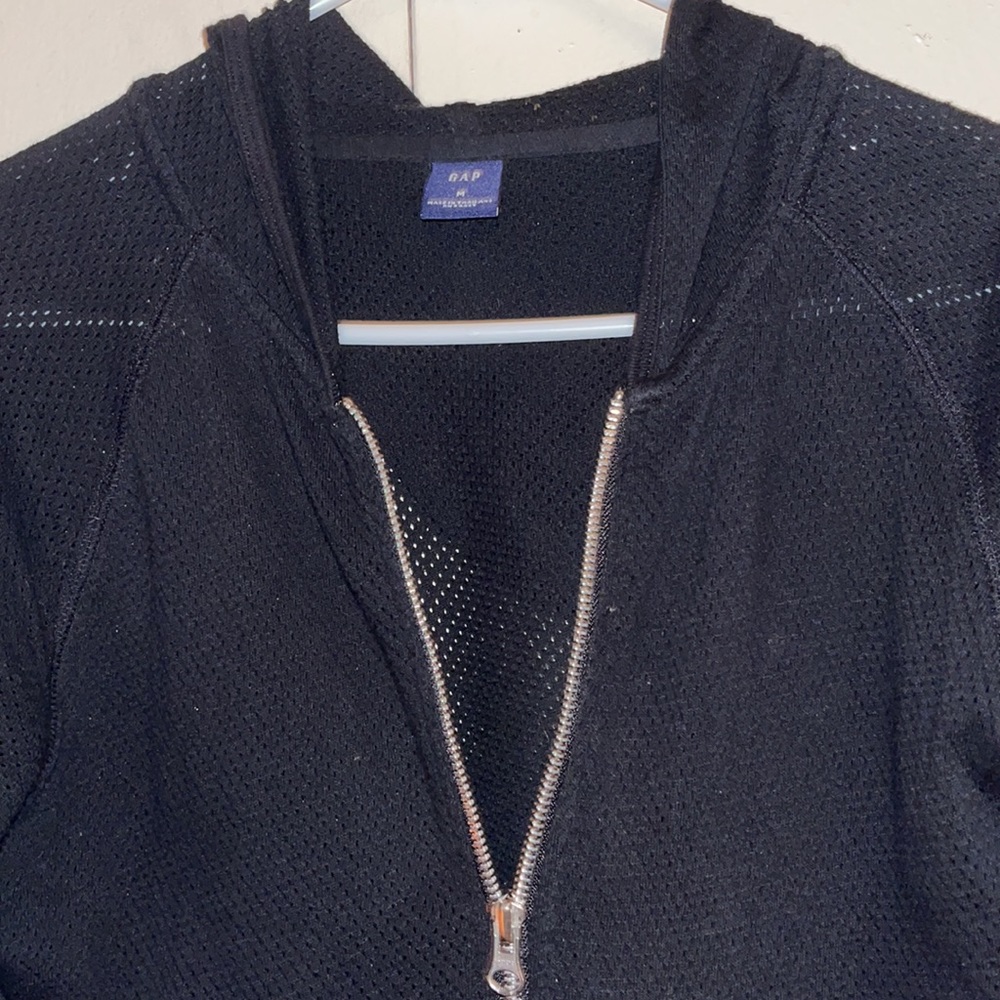 Gap Size M Mesh Hoodie. - Picture 3 of 3